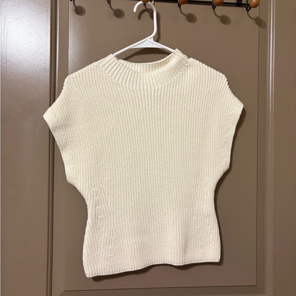 Banana republic white knit shell tank